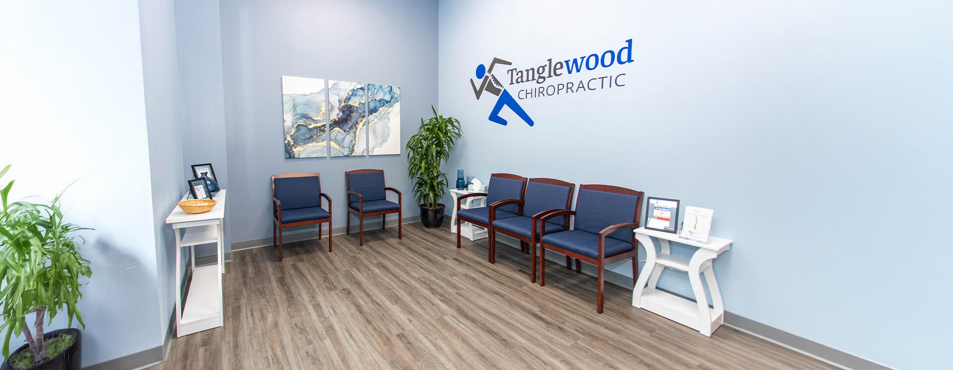 Tanglewood-Chiropractic-Office-Entryway